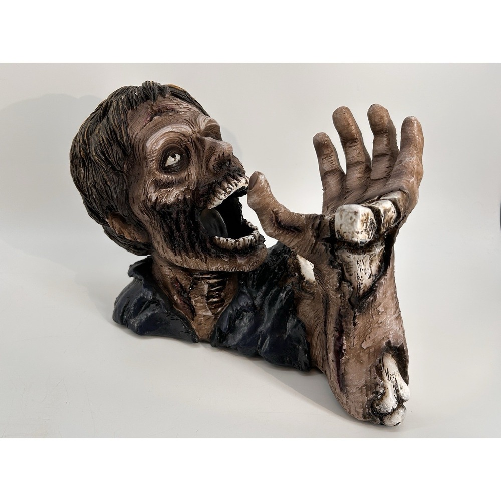 New Scary Elixer of The Undead Zombie Wine Bottle Holder DWK World of‎ Wonders